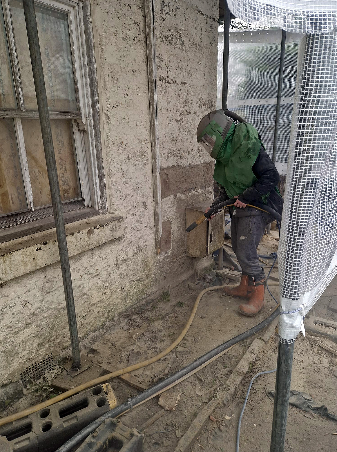 We’re committed to preserving the beauty and integrity of every surface we work on—whether heritage stonework or industrial steel—by using safe, effective techniques and providing outstanding service across Yorkshire.